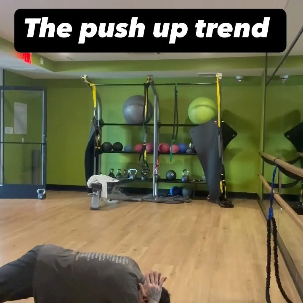 Luis Da Silva’s Pushup Challenge Sparks Online Buzz Luis Da Silva ignites online buzz with a creative pushup challenge that captivates fans.