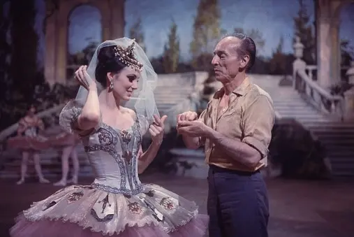Lukita Maxwell Explores Balanchine Archive at NYPL