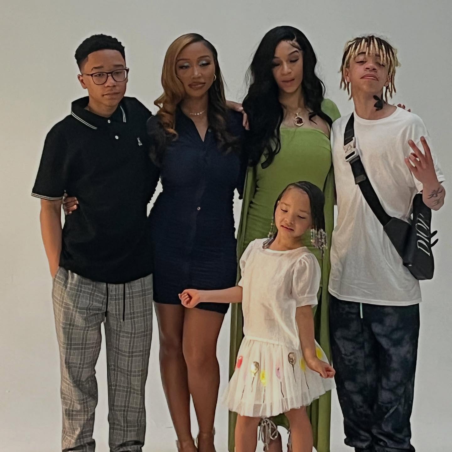 Majorgirl Celebrates 17th Birthday Of Her Beloved Son