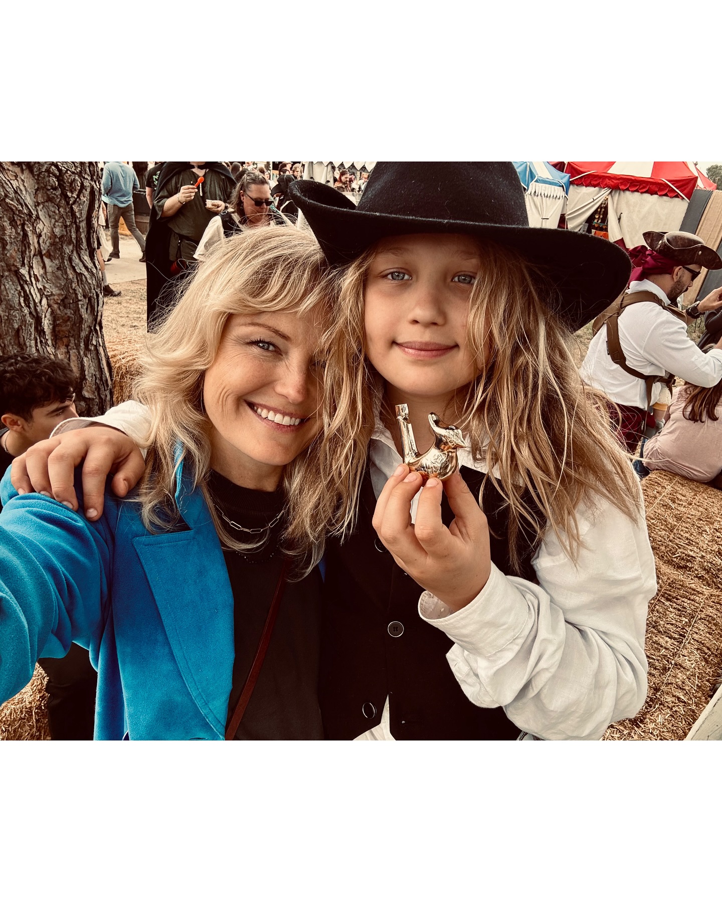 Malin Akerman Aids LA Wildfire Families