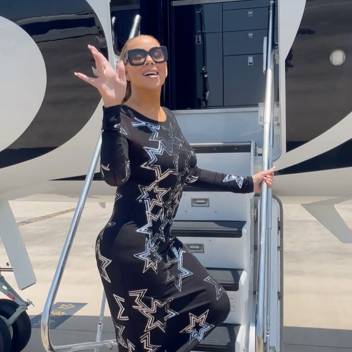 Mariah Carey Captures Shanghai Moments