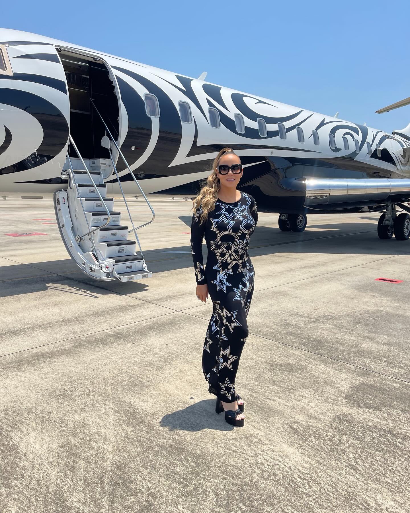 Mariah Carey Captures Shanghai Moments