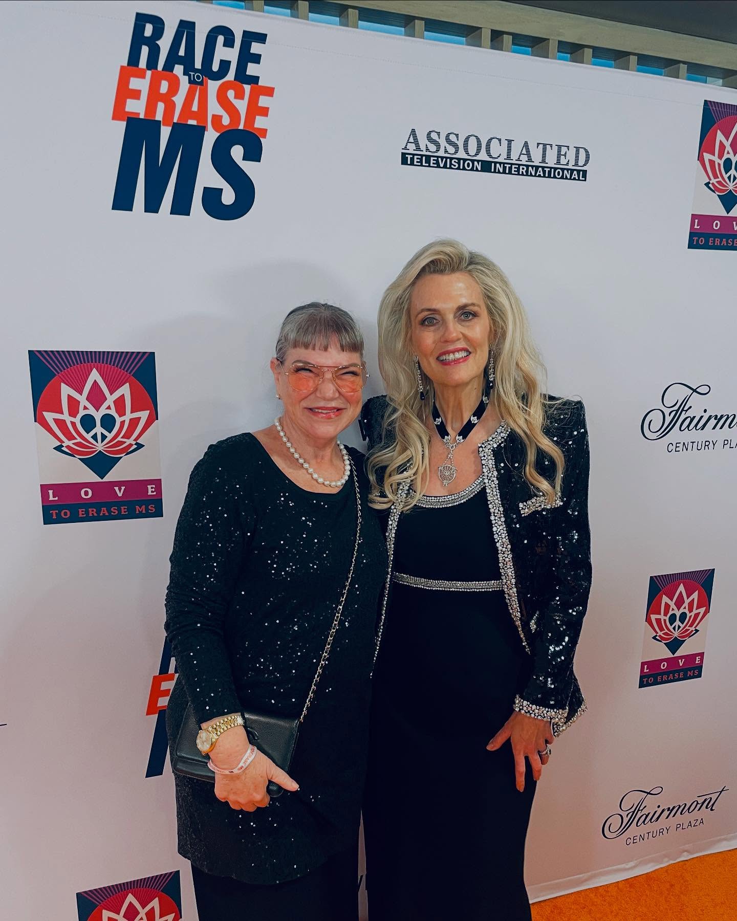 Marvelous Night: Mindy Cohn Salutes Nancy At Race To ERA Gratitude and creative energy spark an unforgettable evening celebrating dear friendship!!!!