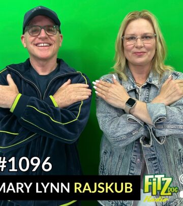 Acclaimed star of '24' and hit series delivers sharp wit on podcasting with lively banter!