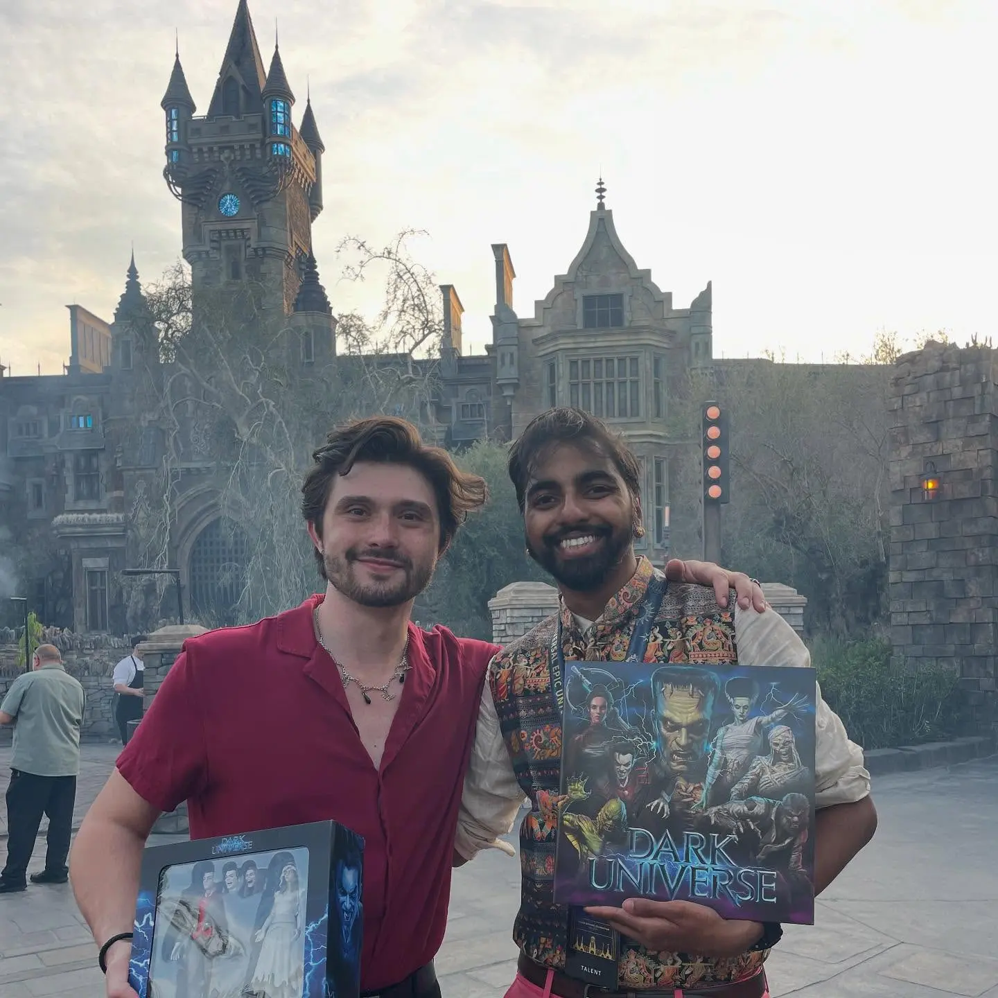 Mateus Ward Debuts as Dracula at Epic Universe Preview