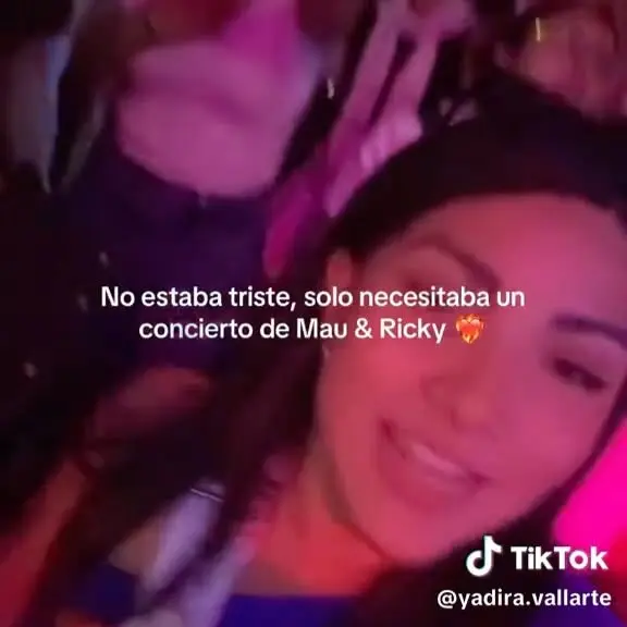 Mau Y Ricky Rock Mexico Stage