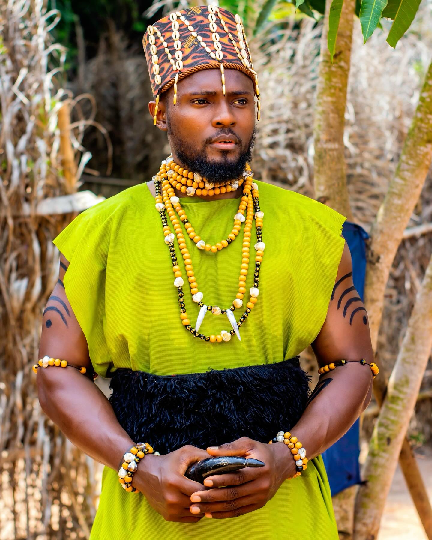 Maurice Sam ignites social media with vibrant visuals and invites fans to comment 'SEEN'!