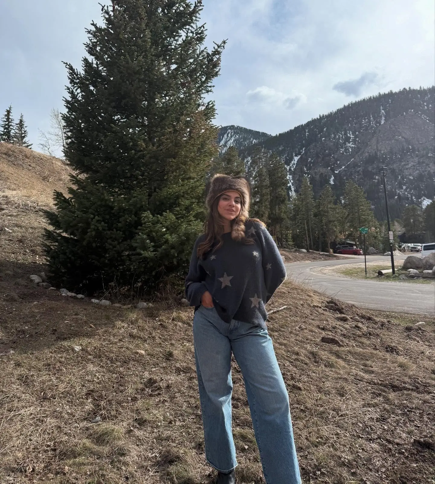 Mayan Lopez Embraces Mountain Vibes