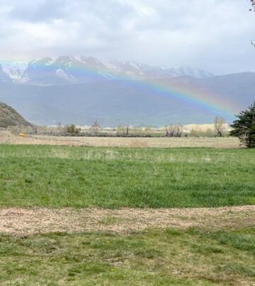 Melissa Peterman’s Rainbow Morning In Utah