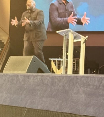 Michael Irvin Urges Faith at Wednesday Night Bible Study
