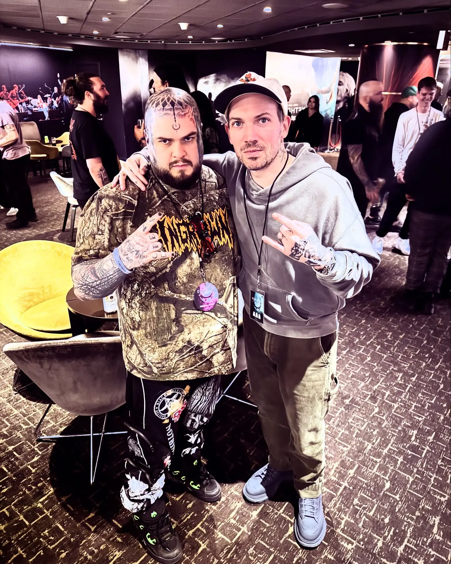 Michael Montoya Spots Influential Collaborators Top beat-maker Michael Montoya teams with top creators, sparking fresh vibes on Insta now!
