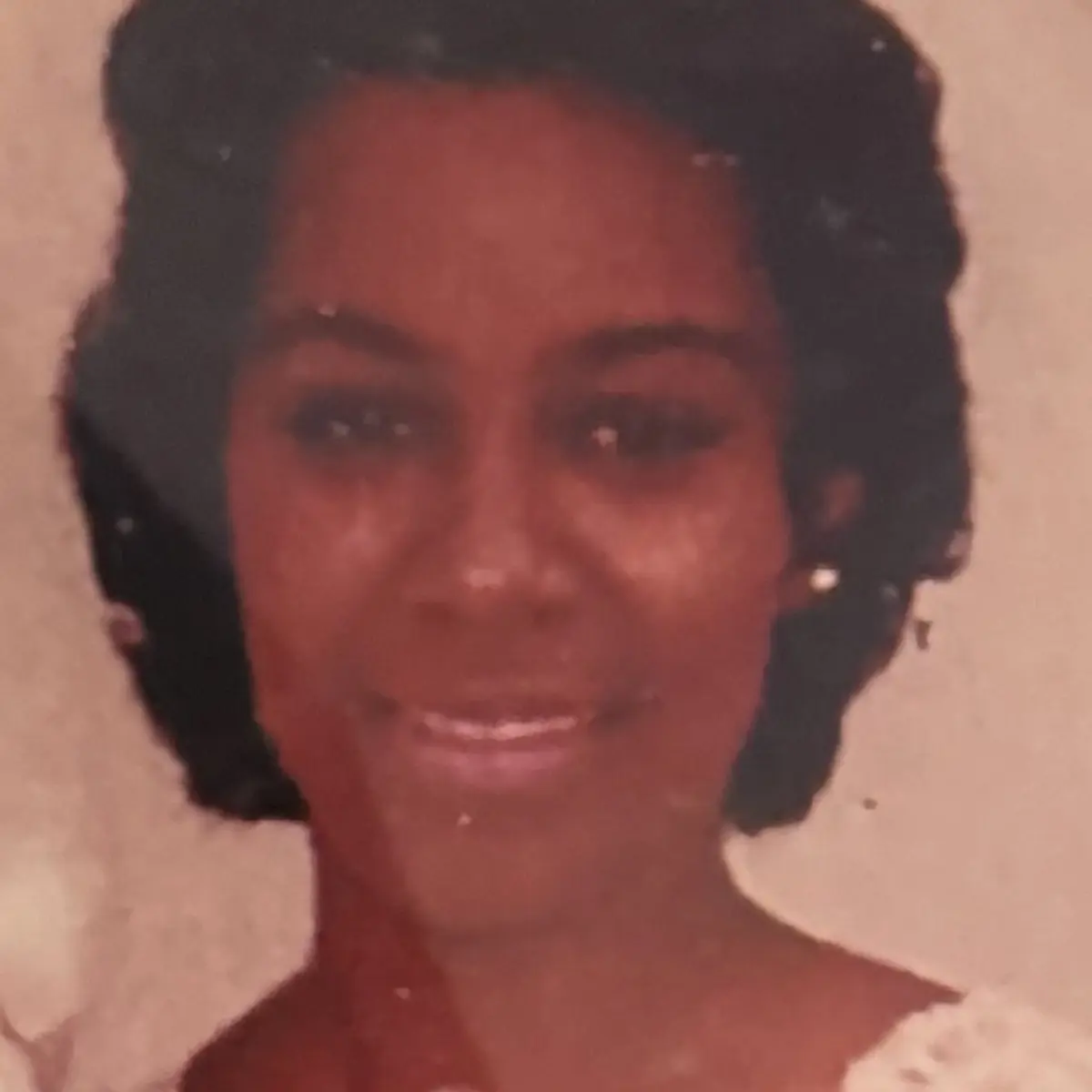 Cherished Memories, Laughter: Mike Epps Pays Heartfelt Tribute to His Mom on Mother’s Day!