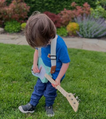 Breaking from comedy stages the stand-up star savors outdoor playtime with his little girl