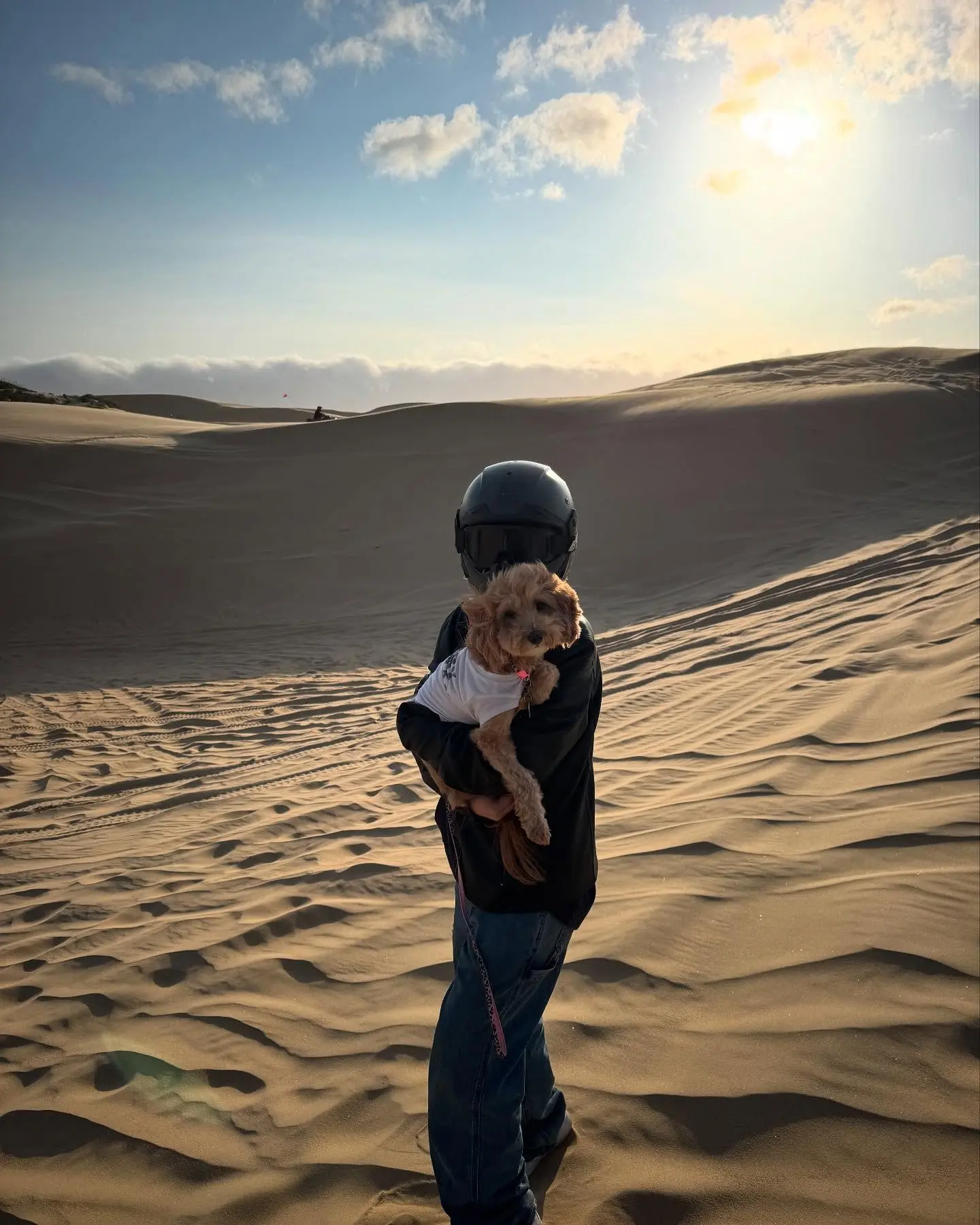 Natalie Alyn Lind’s Sand Dune Adventure Goes Sideways