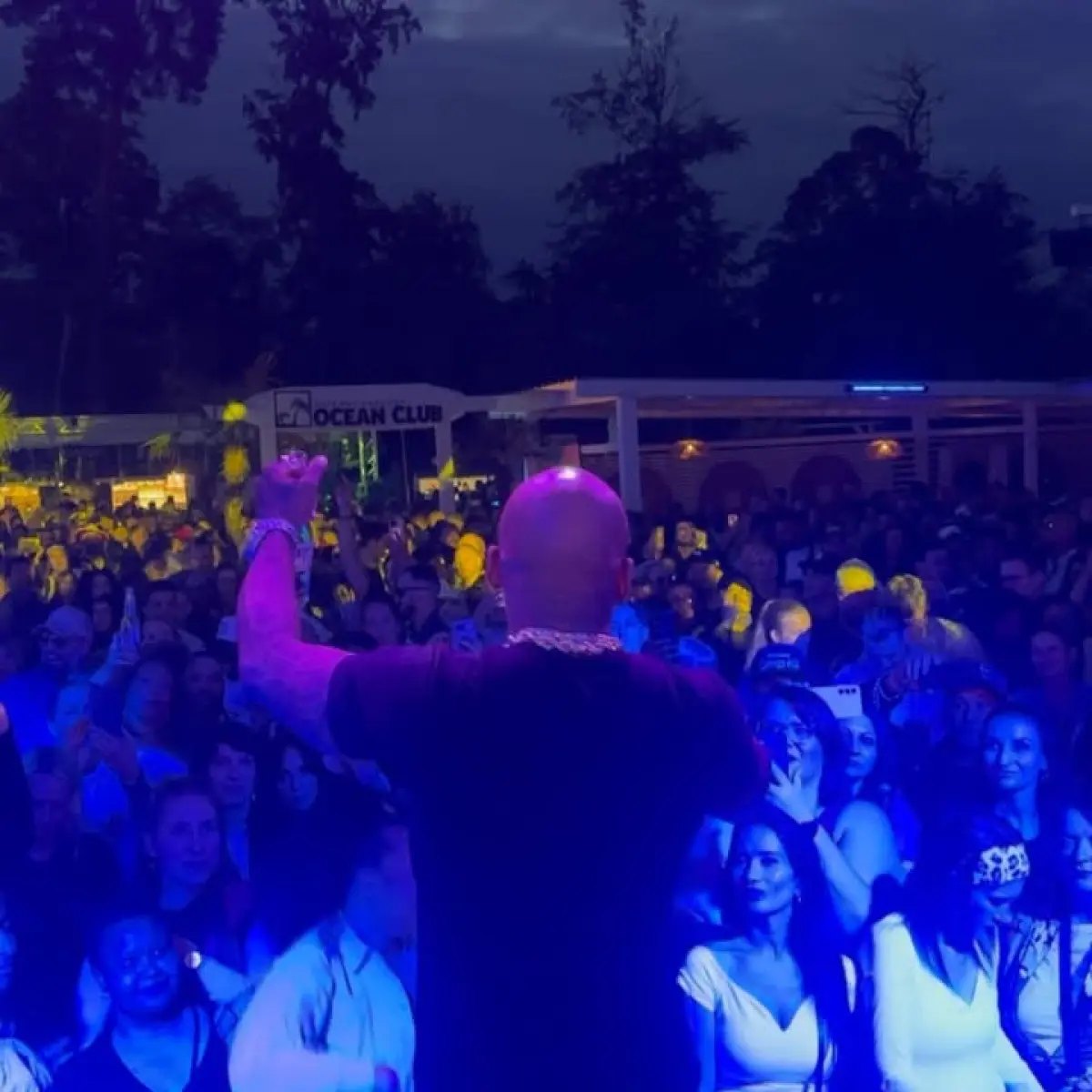 Naughty By Nature And Blu Cantrell Electrify European Festivals Recap of Frankfurt & Rotterdam magic with upcoming Hamburg and Zürich gigs across Europe!