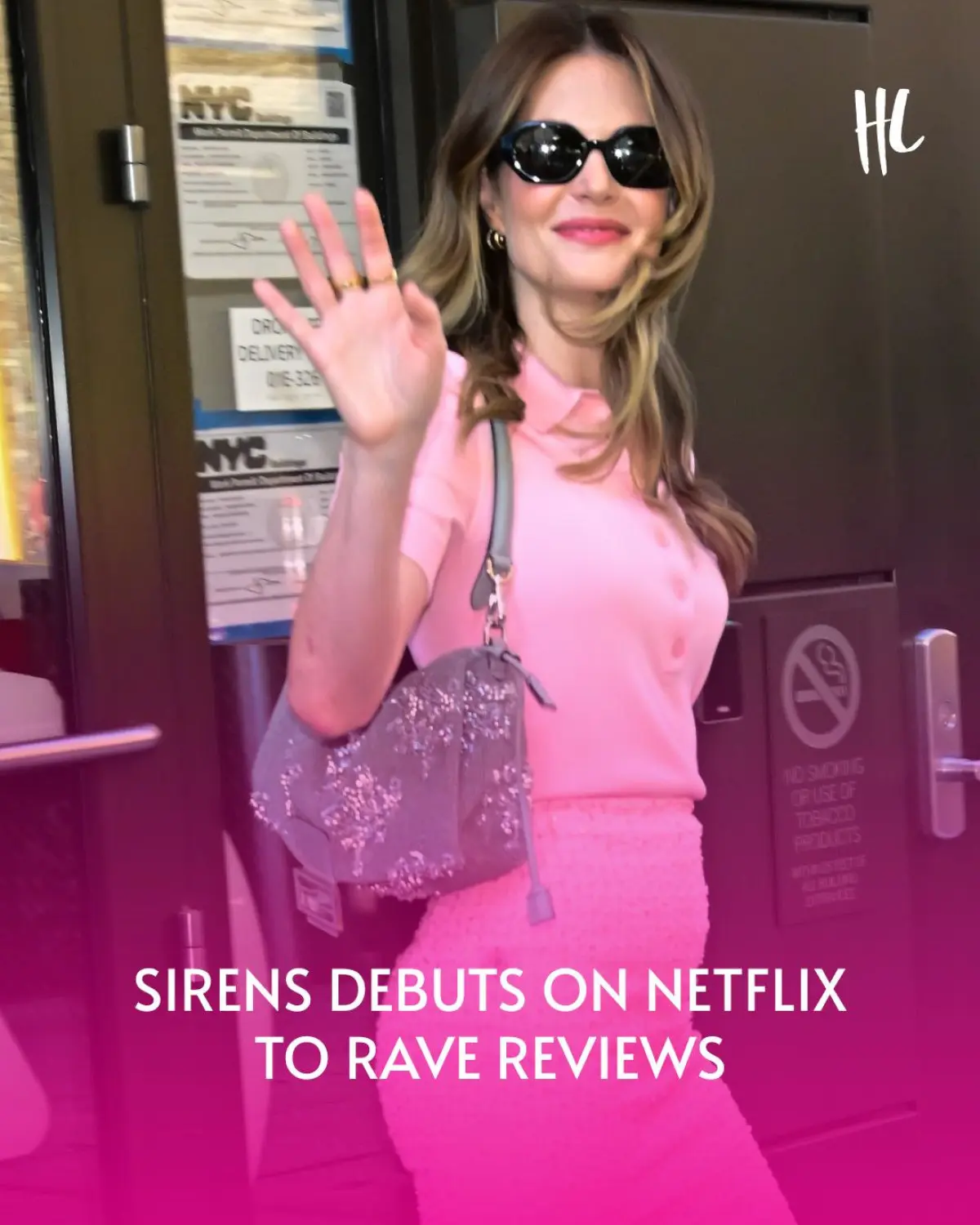 Netflix’s Sirens: A Twisted Thriller With Moore & Fahy Julianne Moore and Meghann Fahy star in a sharp, suspenseful, twisted new Netflix release.