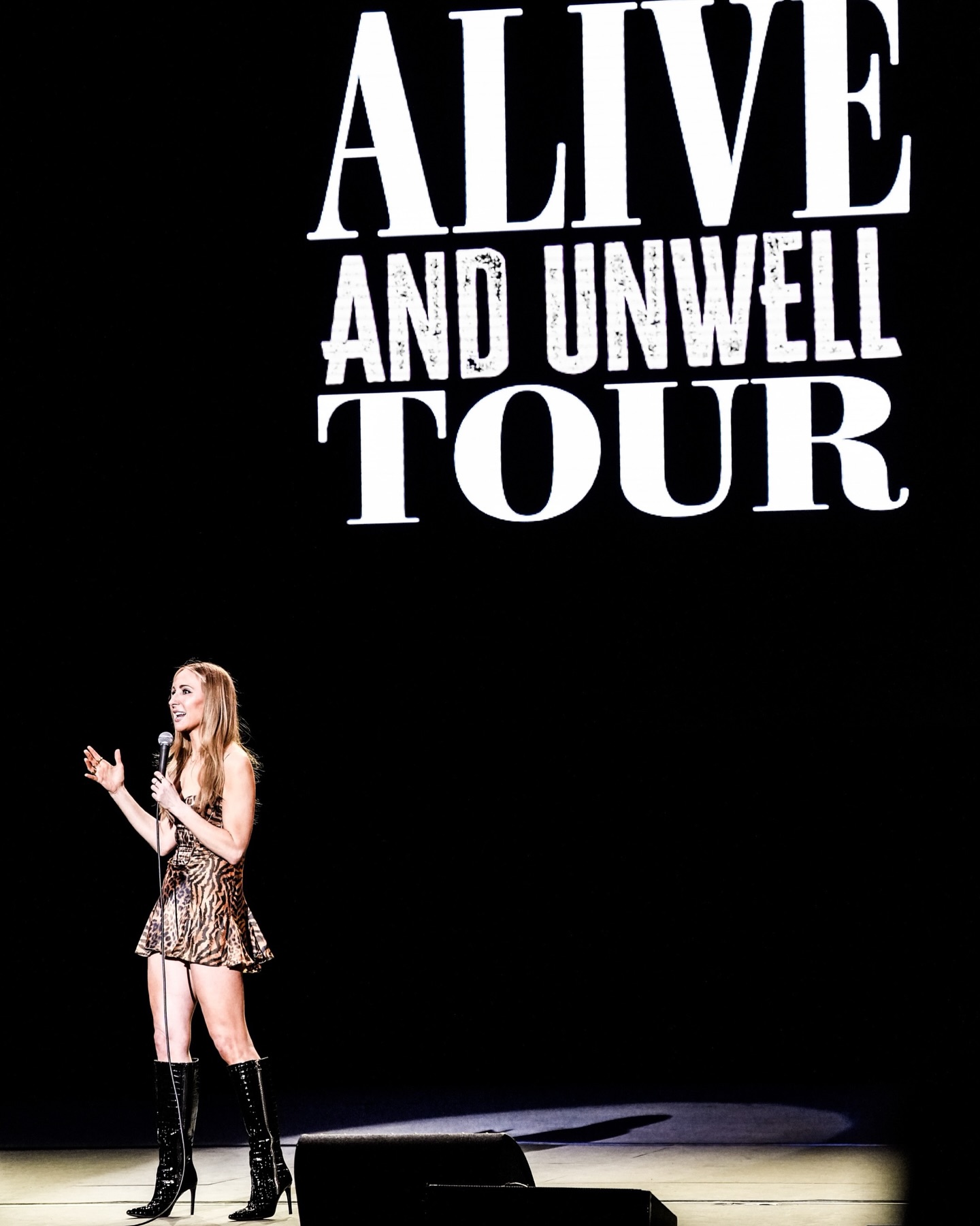 Nikki Glaser Delights Fans In Reno And Albuquerque