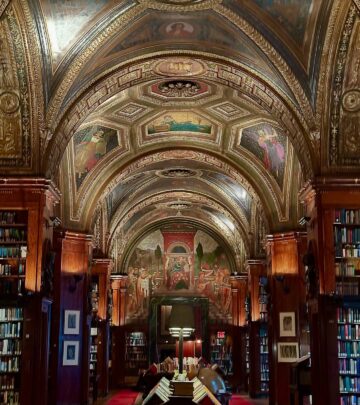 NYC Library at University Club Impresses