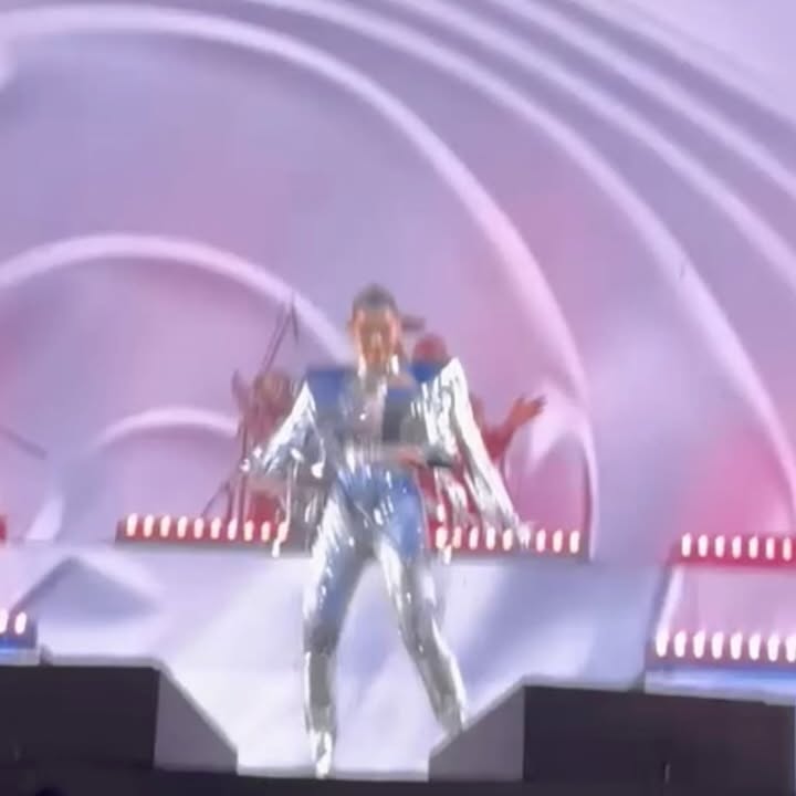 Olga Tañón Ignites Peru Night, Next Stop Tenerife