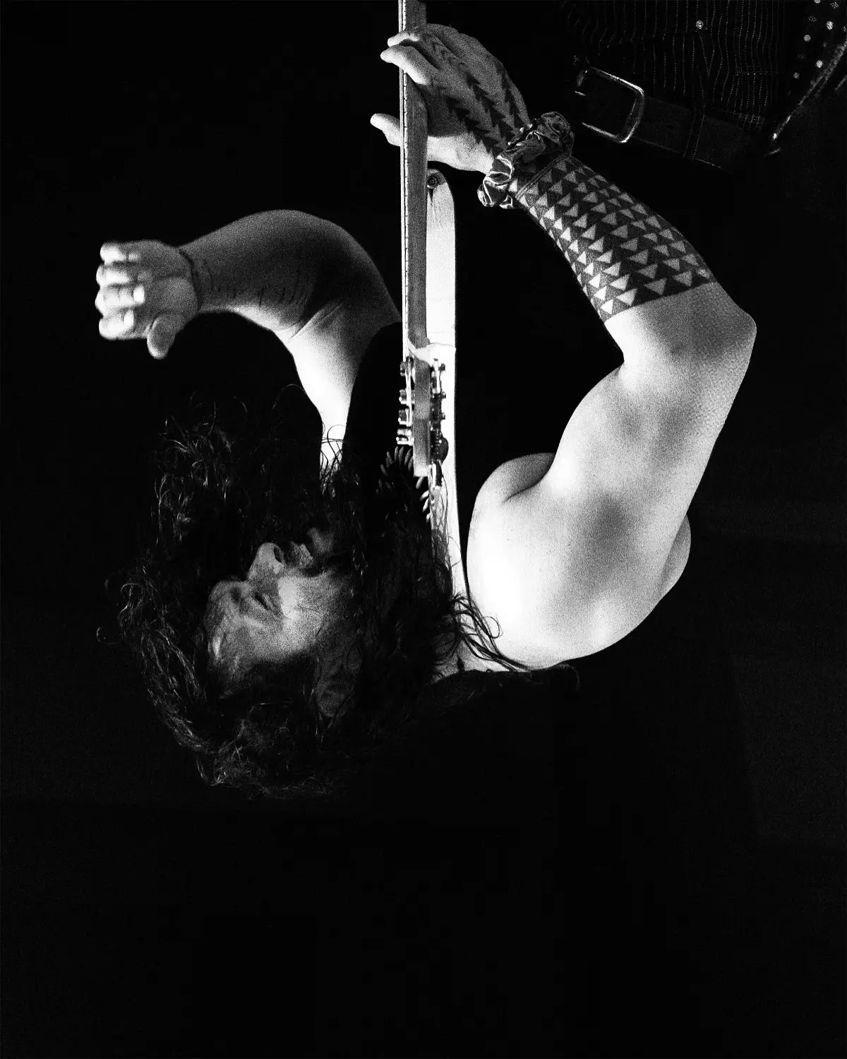 ÖOF TATATÁ Electrifies Armory Music Hall Armory Music Hall dazzles, delivering electrifying energy that captivates every true fan!
