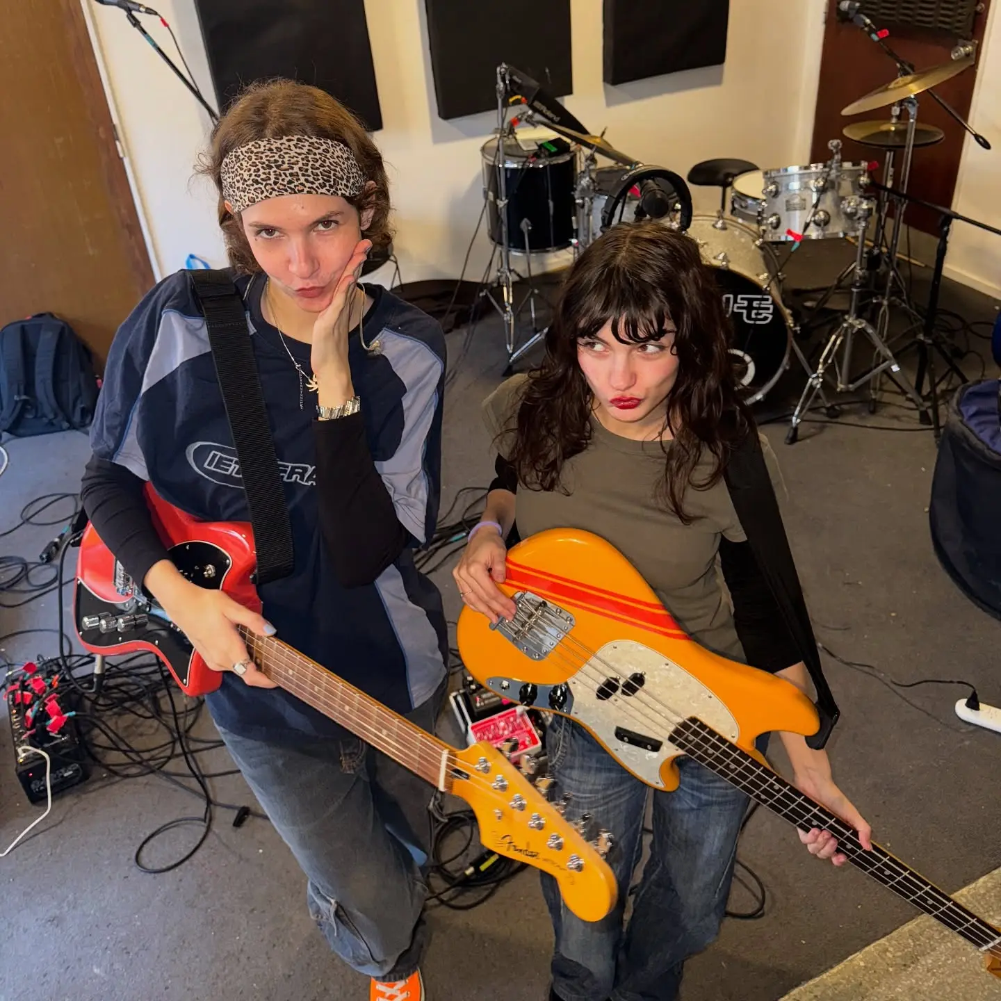 Pacifica to Open for St. Vincent and Kim Gordon at Complejo C Breakout group Pacifica will support St. Vincent and Kim Gordon at Buenos Aires Complejo C