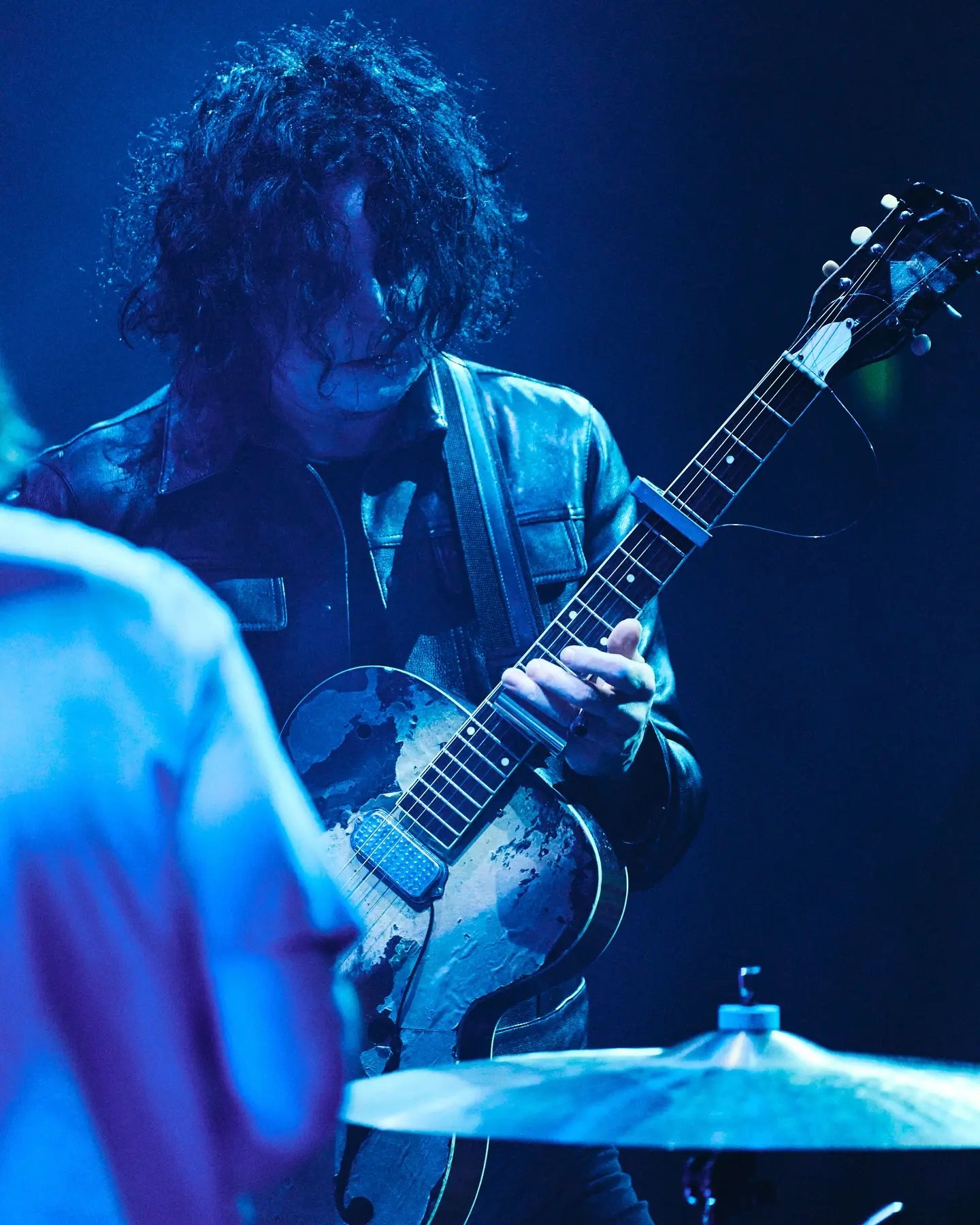 Paramount Theatre Lights Up Seattle With Jack White Seattle nightlife dazzles as Jack White headlines at the illustrious Paramount Theatre.!