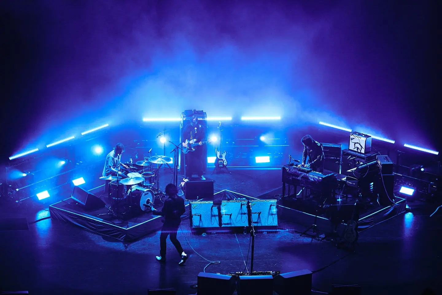 Paramount Theatre Lights Up Seattle With Jack White
