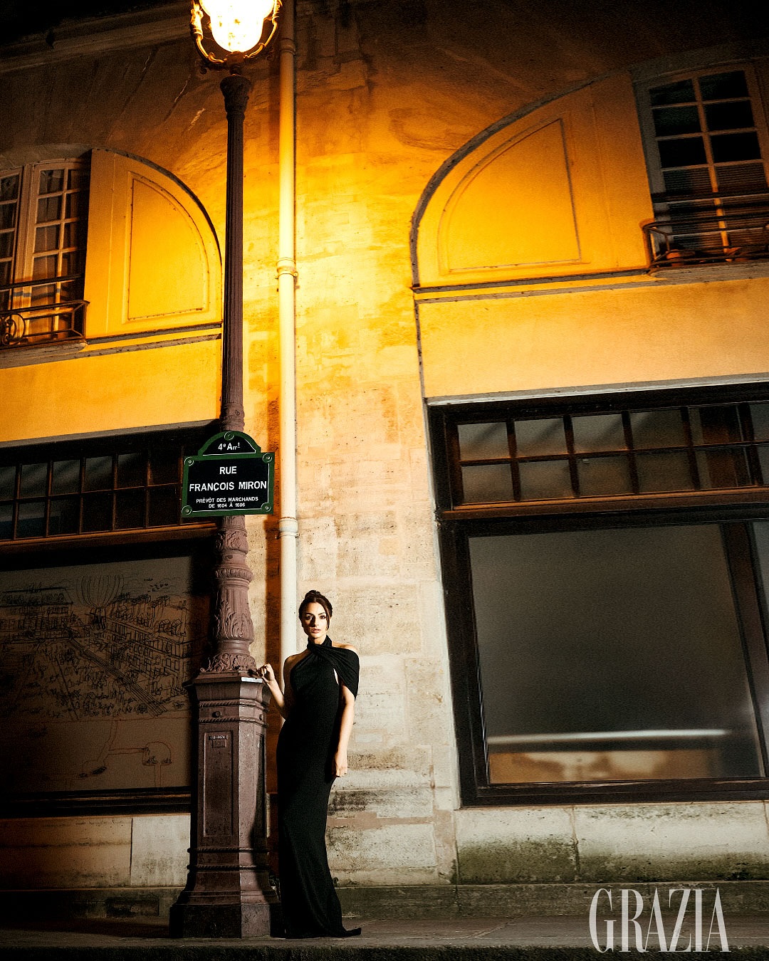 Parisian Chic: A Night With Aislinn Derbez