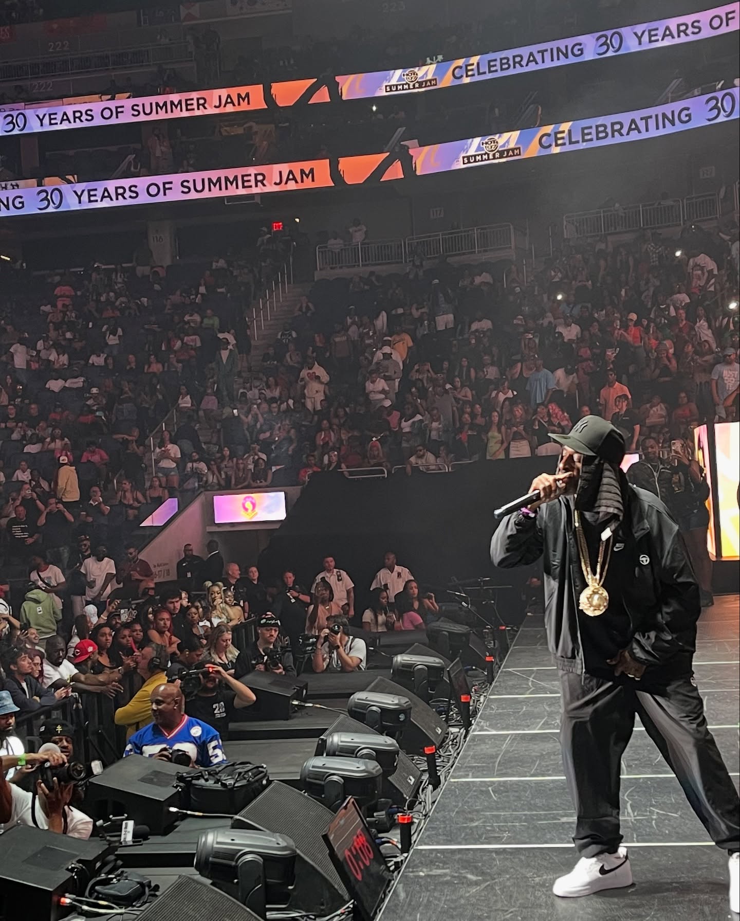 Peace Hip Hop: Rakim Channels Classic Vibes