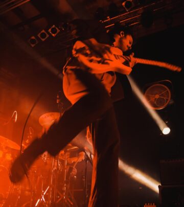 Catch the live energy of Peach Pit’s Fall Quest with pre-sale tickets available now! Hurry