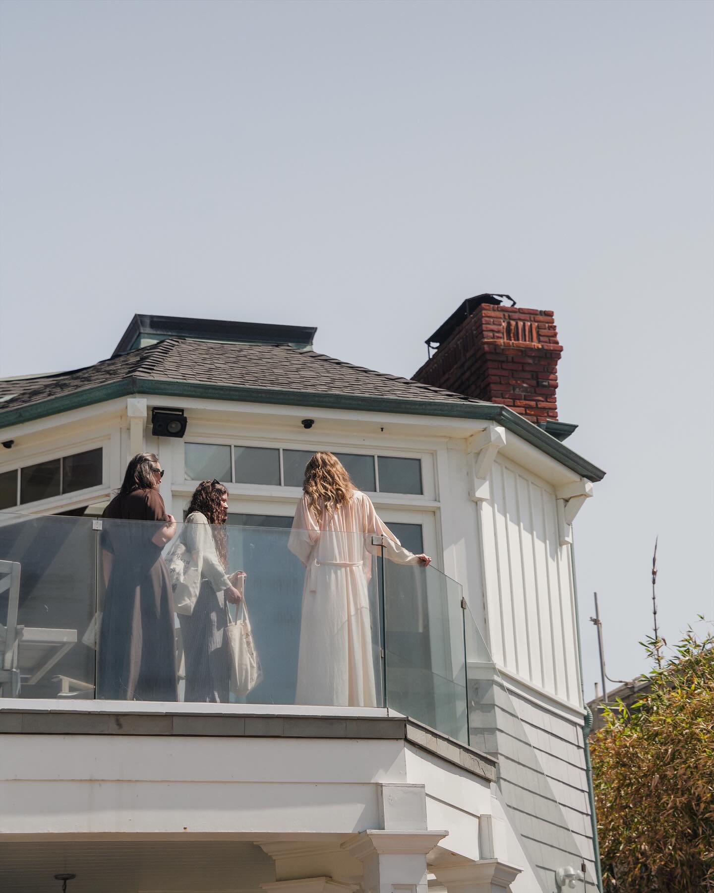 Peyton List Explores Mindfulness on Airbnb Experience