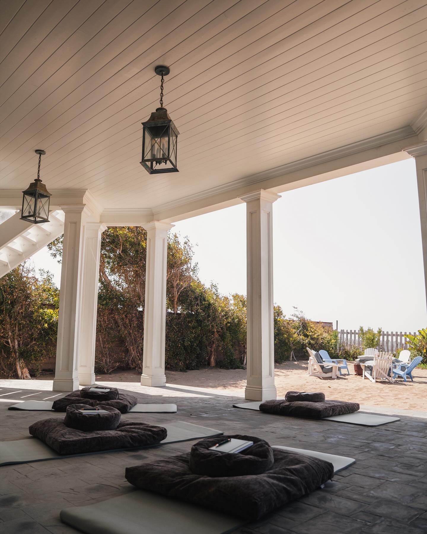 Peyton List Explores Mindfulness on Airbnb Experience