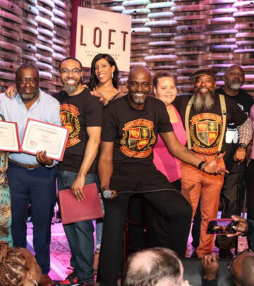 Sold-out showcase at City Winery lifts rising comedy stars as they launch a new movement!!