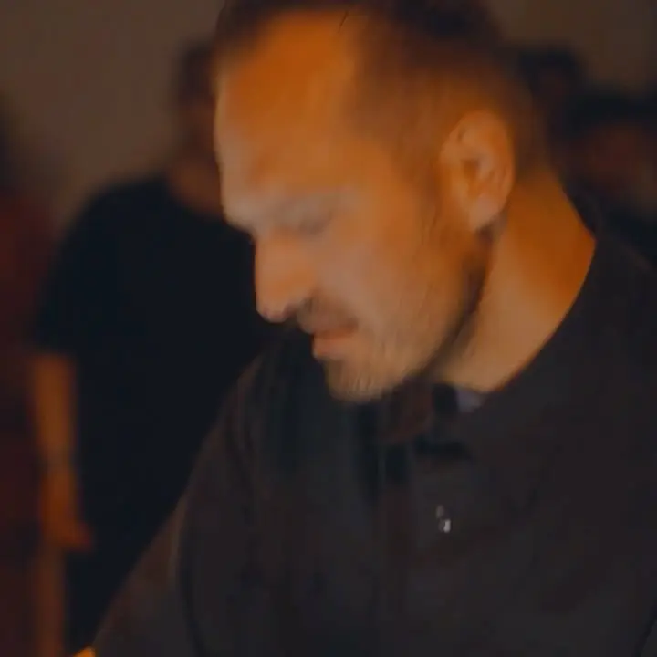 Prague Vibe Ignites DJ Teddyo’s Electric Night
