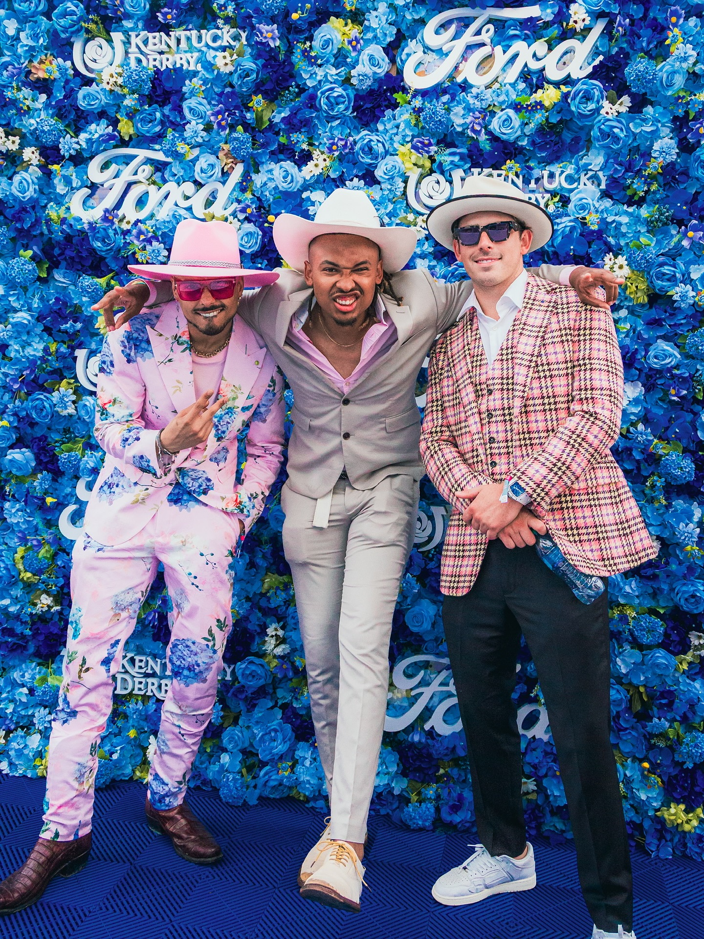 Quincy Stuns With Bold Fit Statement