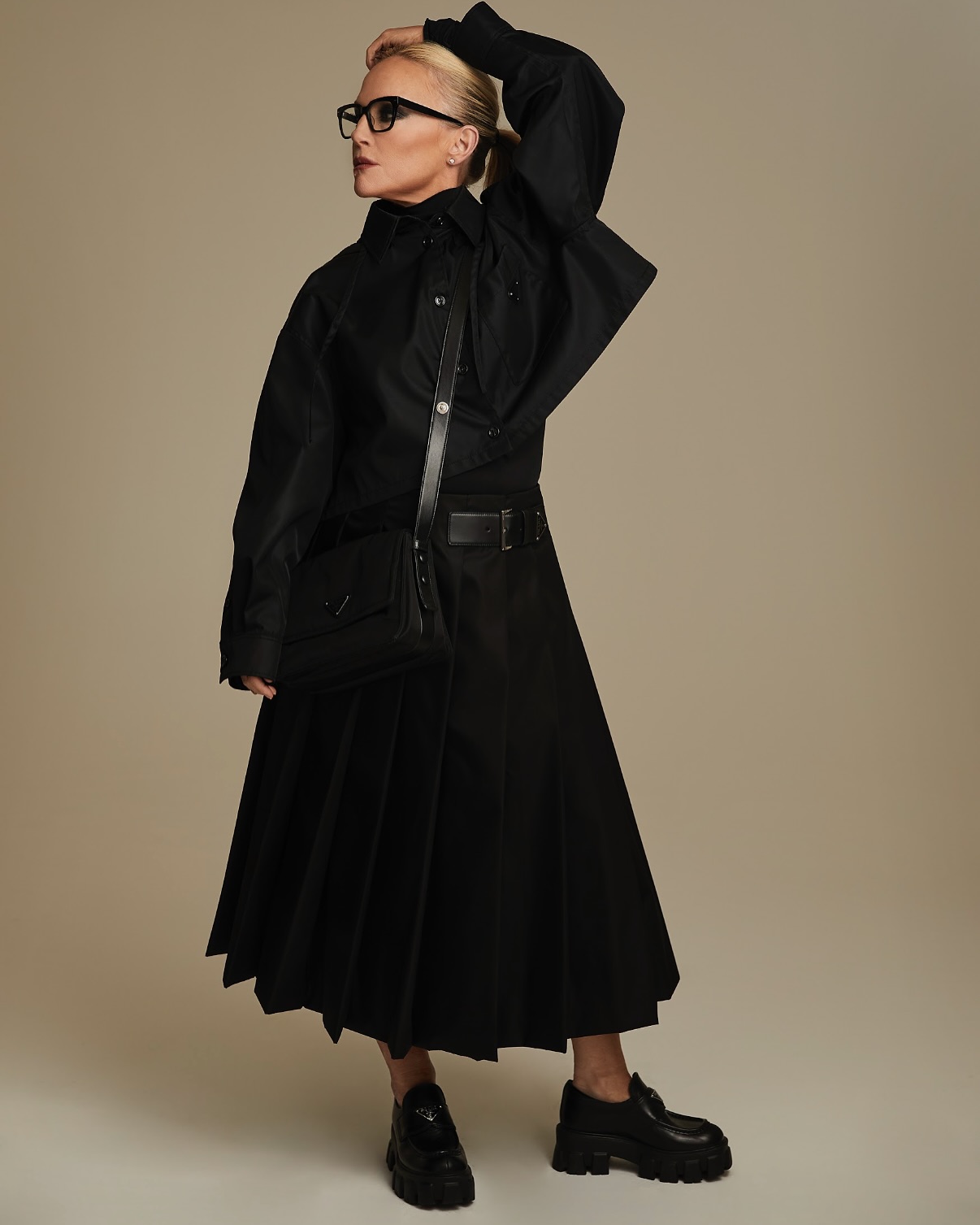 Rachael Harris Stuns With Prada-Inspired Post Celebrity Rachael Harris lights up social media with a witty Prada call that silences chat.