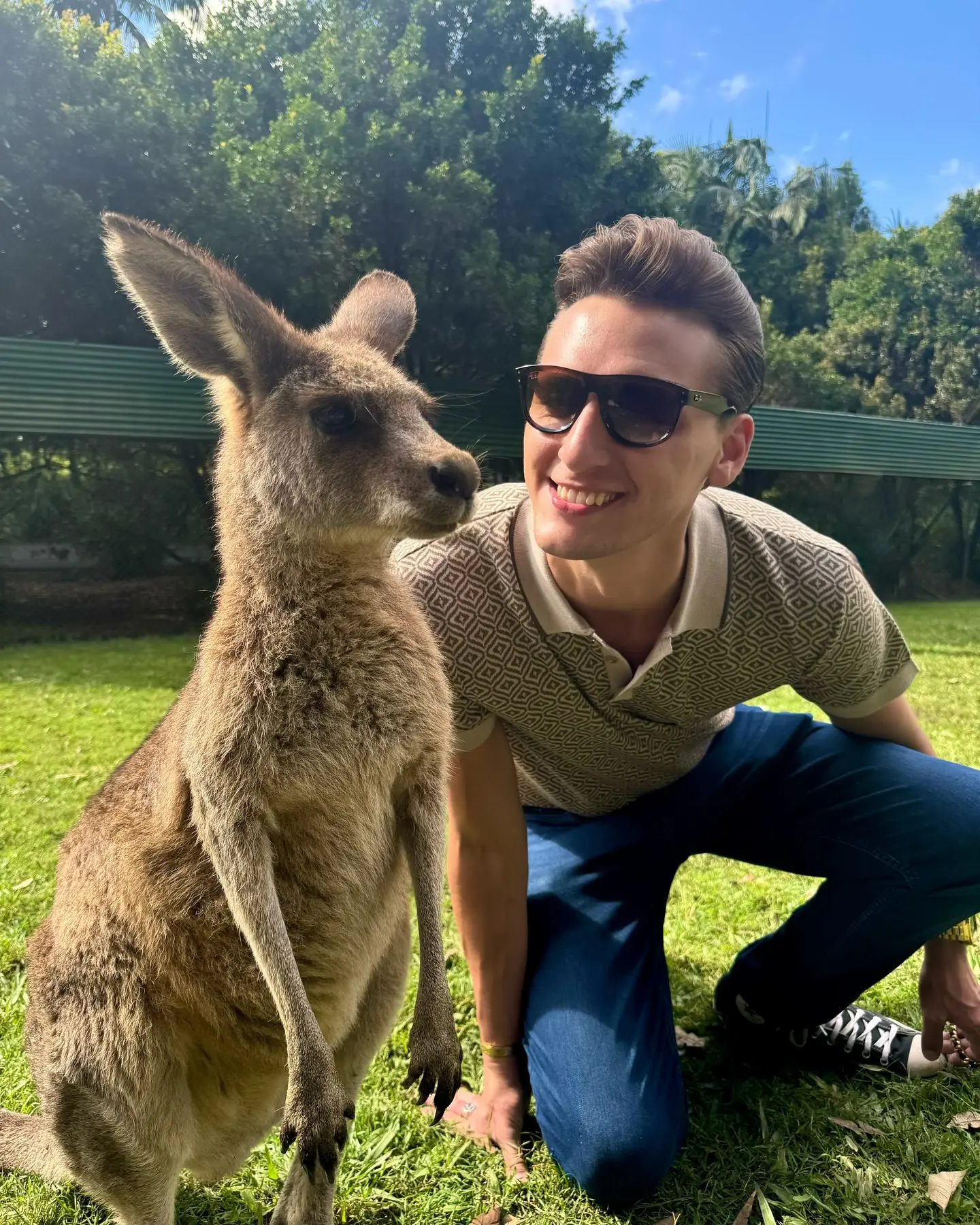 Red Clay Strays In Australia Band arrives in Australia after a zoo visit, ready to rock a big Brisbane show tonight!!!!