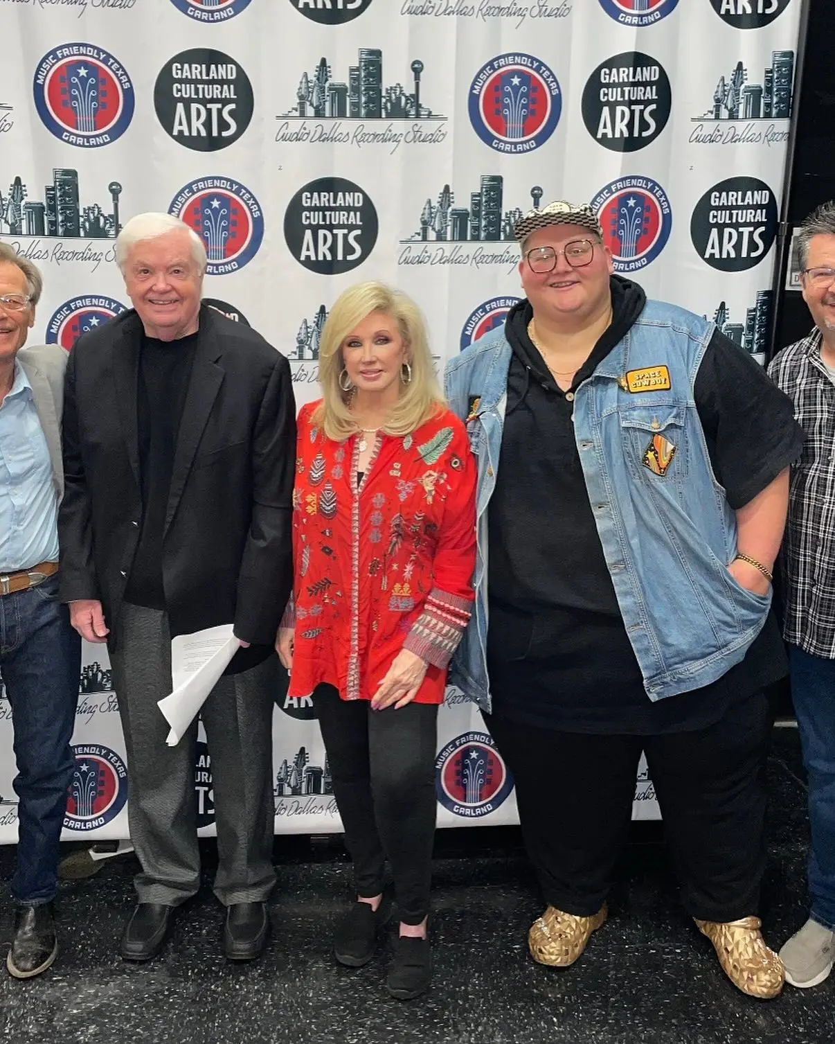 Red-Headed Stranger Filming Sparks Buzz In Garland