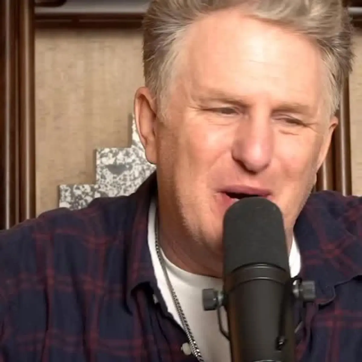 Michael Rapaport recounts playful haunt of Reggie Miller on memorable All The Smoke show.