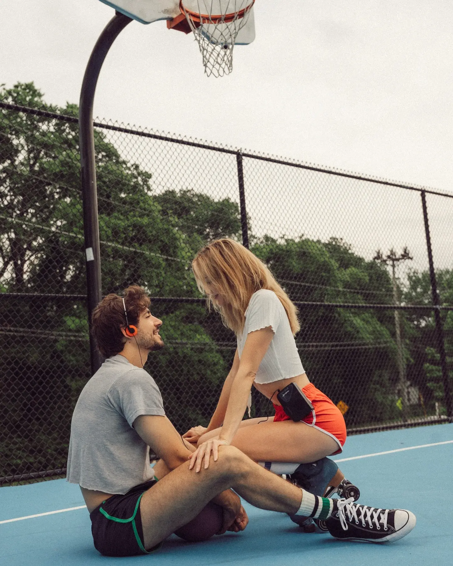 Retro Vibes Captured in Nashville Photo Shoot Nashville 70s-inspired shoot unveils vibrant roller skate romance and retro vibes 2023!!!!