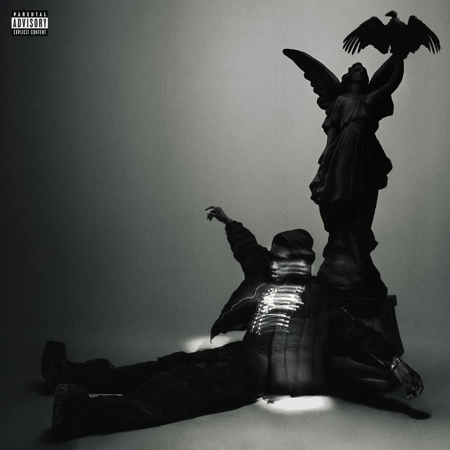 The artist returns to his authentic sound with a bold new album after a two-year wait! !!?