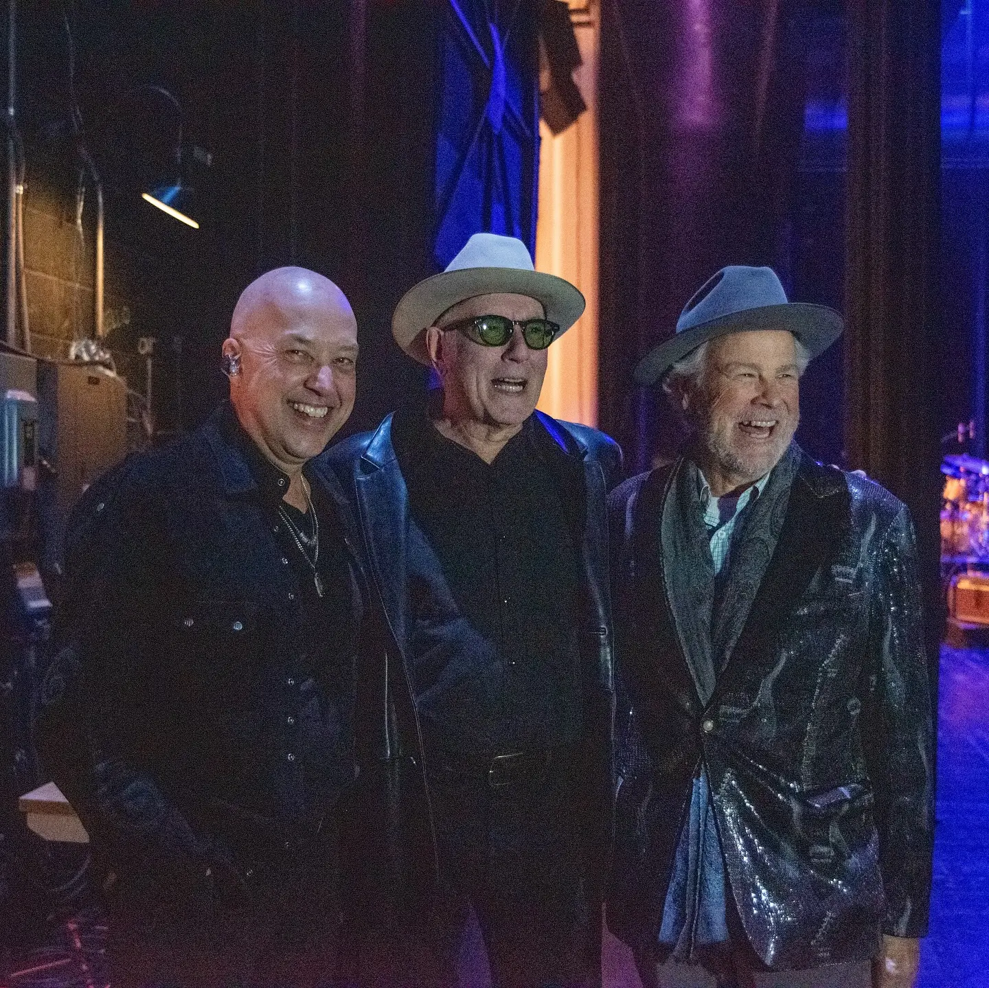 Robert Earl Keen Honors Drummer Tom Van Schaik on Birthday Robert Earl Keen marks Tom Van Schaik’s birthday after 25 years of steady beats on the road
