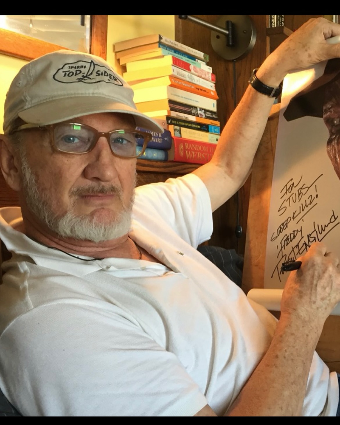 Robert Englund Receives Danish Fan Tribute Letter