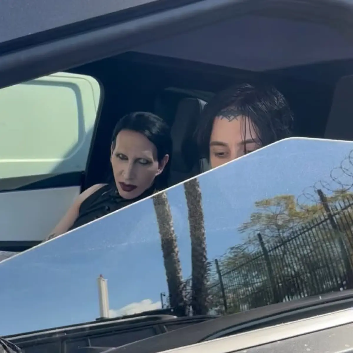 Ronnie Radke Praises Mystery ‘MM’ in Instagram Post Ronnie Radke posts behind the scenes shots praising mysterious 'MM' as stand up gentleman!