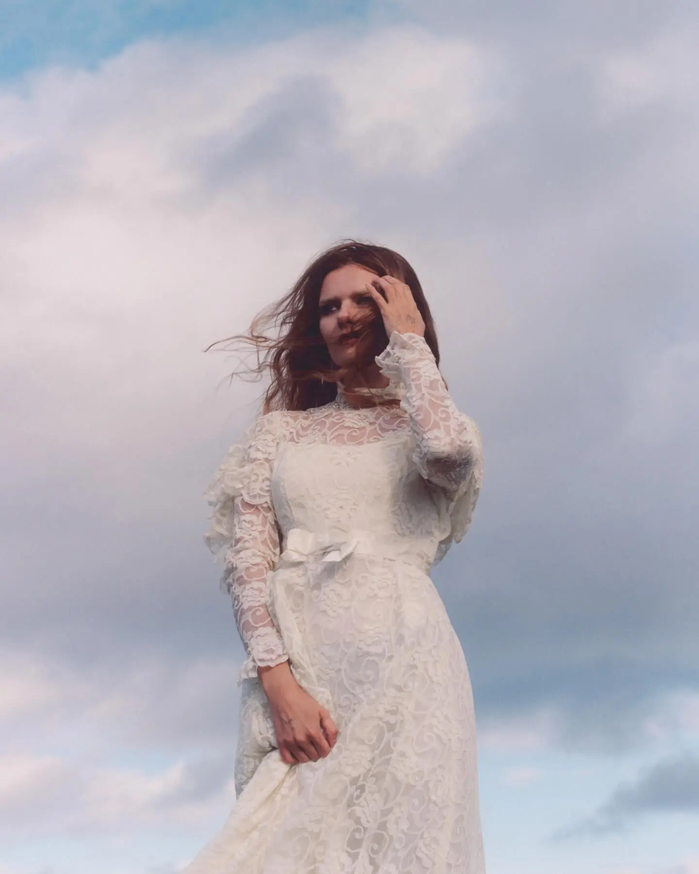 Rosie Carney Embraces Heaven On Earth In a serene Instagram post, Rosie Carney reveals a glimpse of paradise on Earth; pure magic.