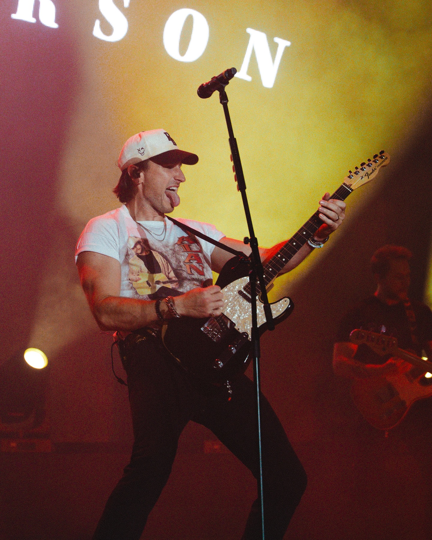 Russell Dickerson Lights Up Duckfest In Mexico