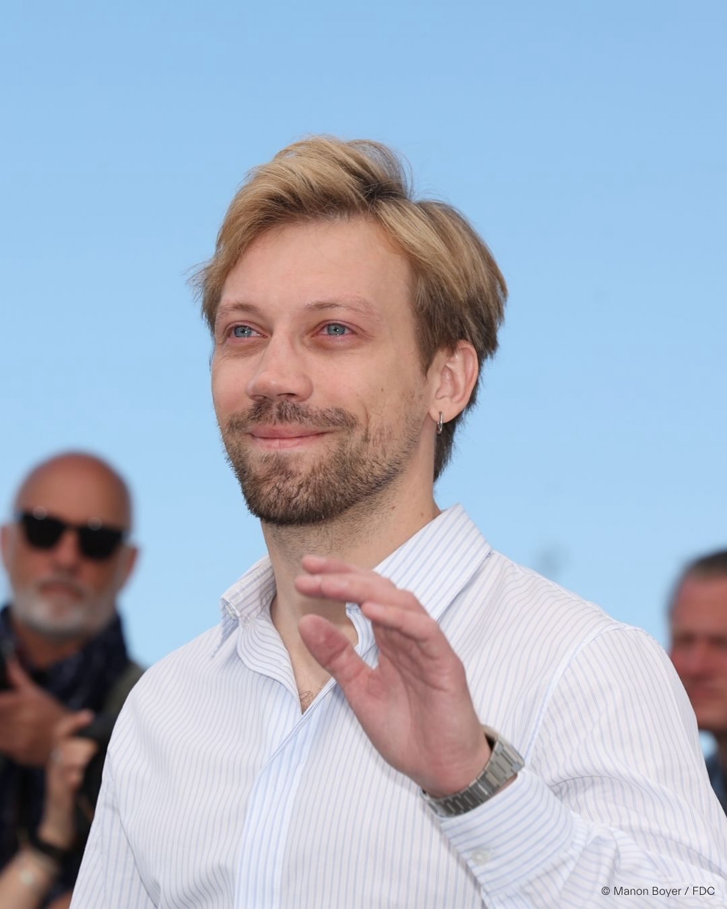 Sasha Kuznetsov Shines at ‘Two Prosecutors’ Cannes Photocall