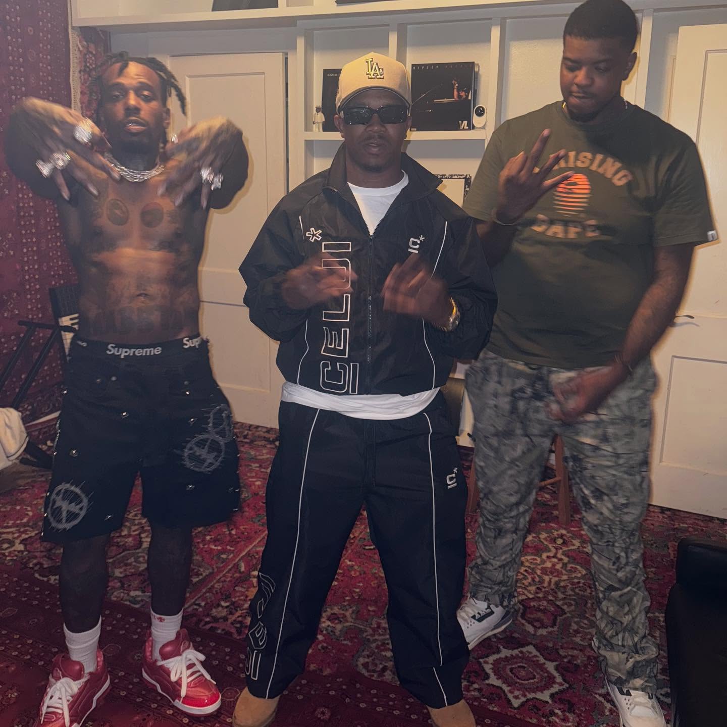 Sauce Walka Flexes In Raleigh With 100 Bags