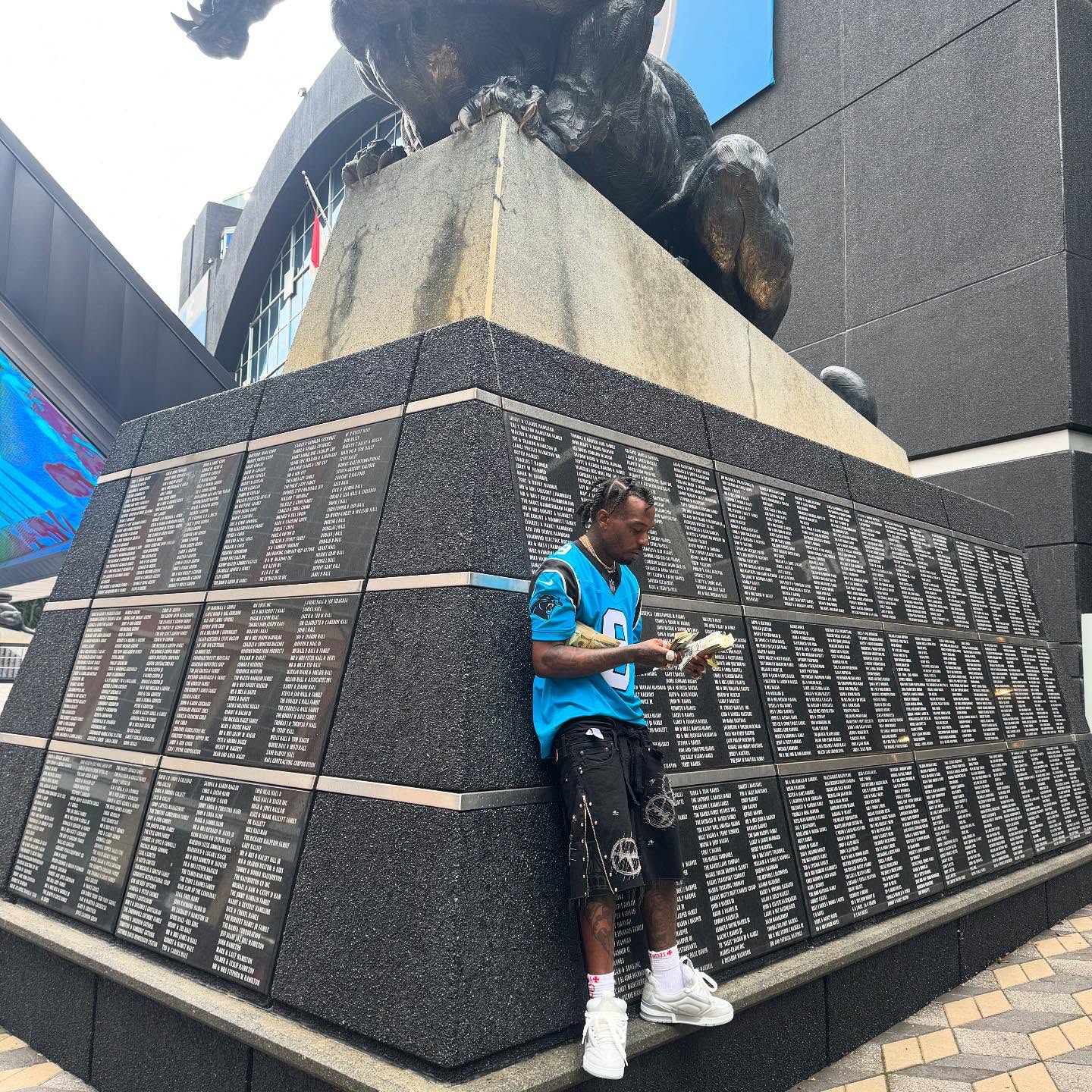 Sauce Walka Flies To Carolina For Panther Venture