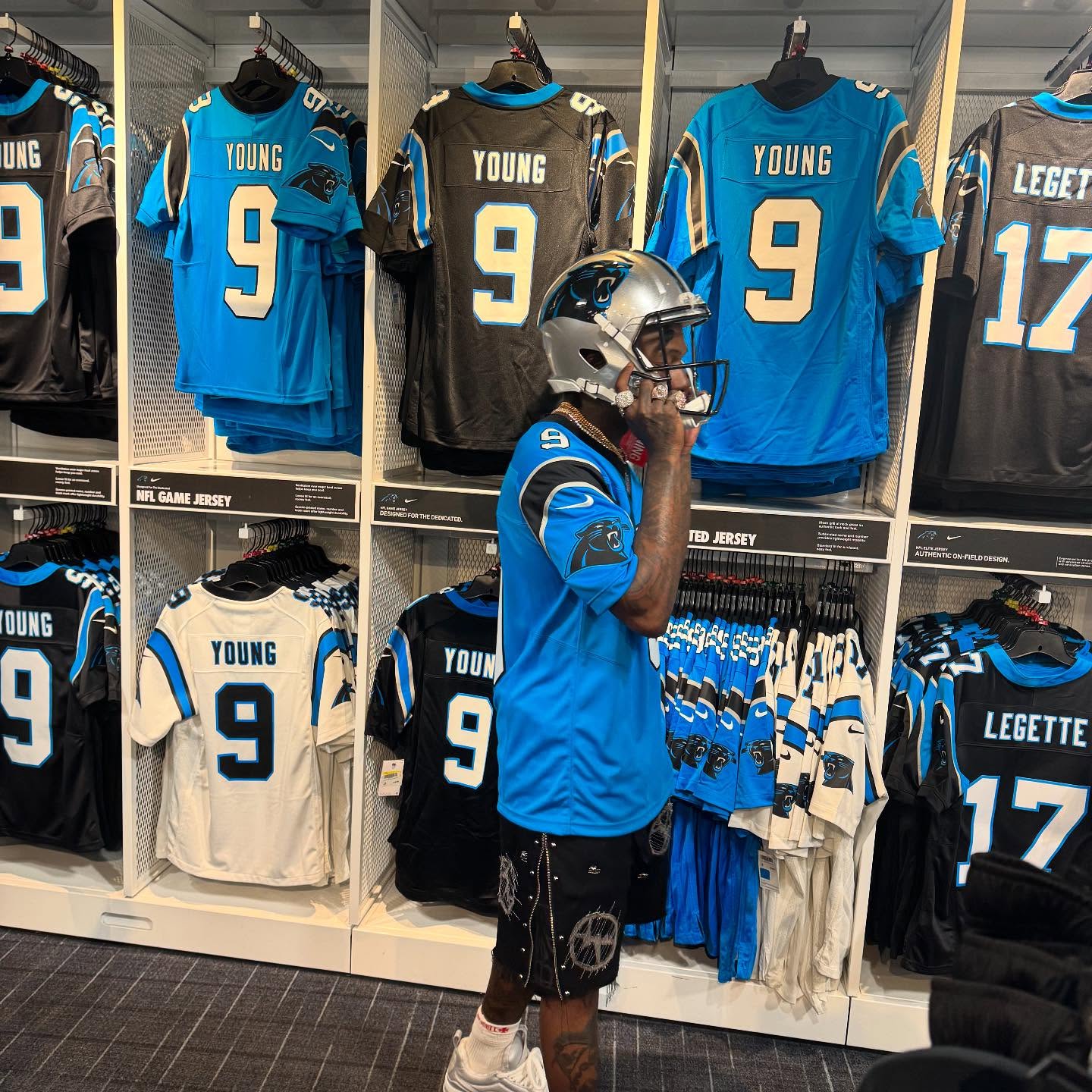 Sauce Walka Flies To Carolina For Panther Venture